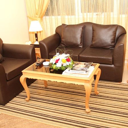 Royal Hotel Apartment Kalba Exteriör bild