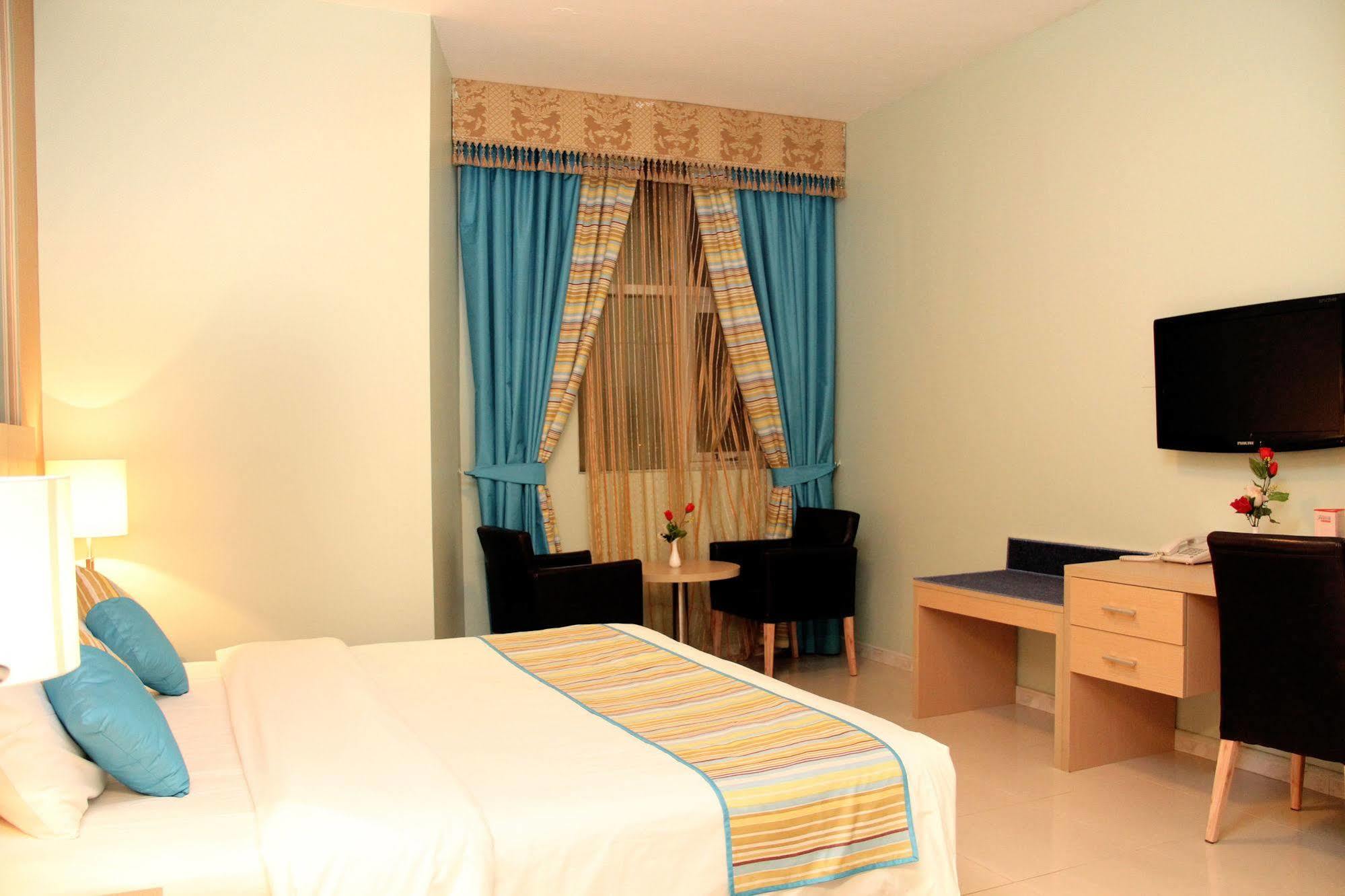 Royal Hotel Apartment Kalba Exteriör bild